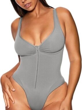 NWOT Skims Gray Seamless Sculpt Bodysuit Petite Small (SOLD OUT)